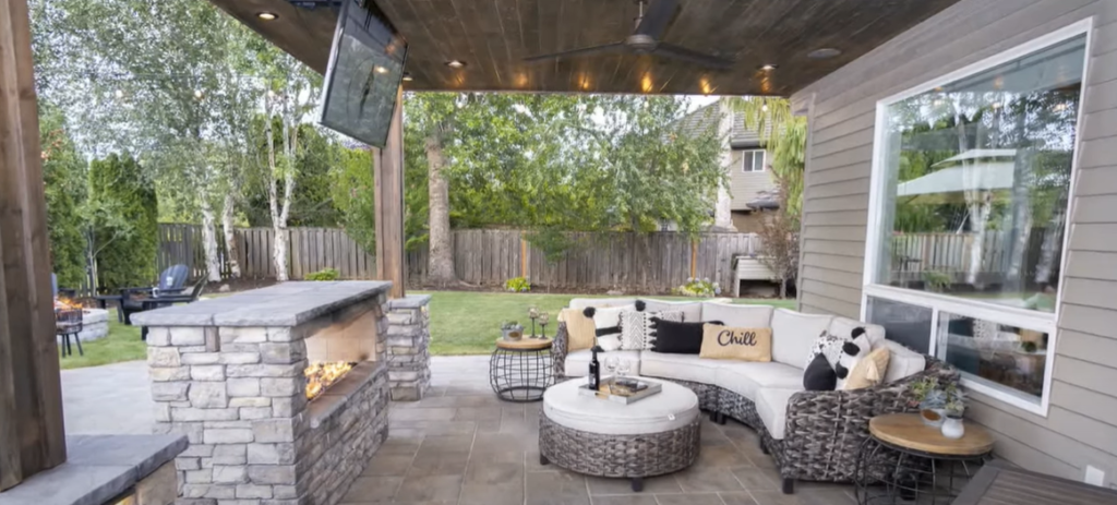 What is an Outdoor Gas Fireplace?